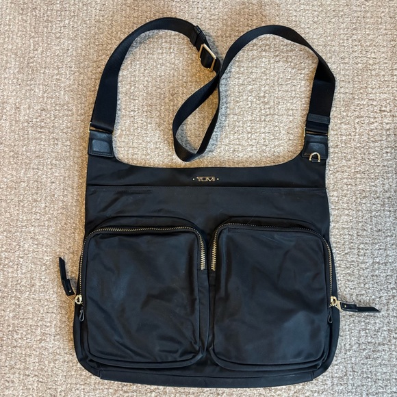 Tumi Handbags - Tumi Voyageur Sadler Black Nylon Crossbody Bag